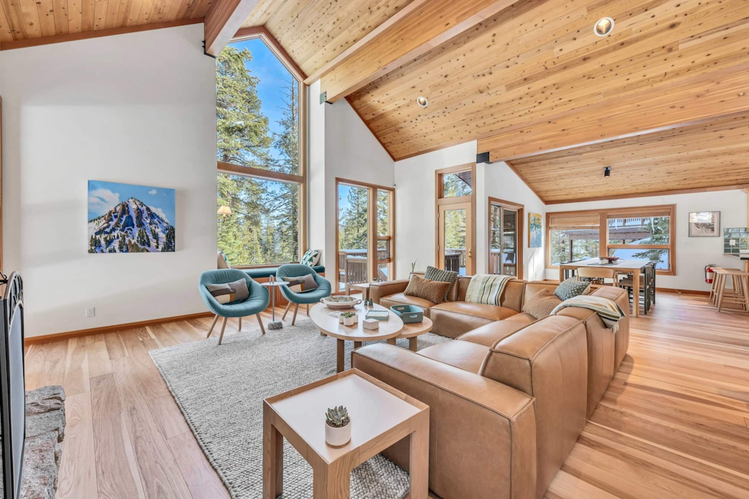 Pet-Friendly Home Deck, 1 Mile to Alpine Meadows - Photo 7