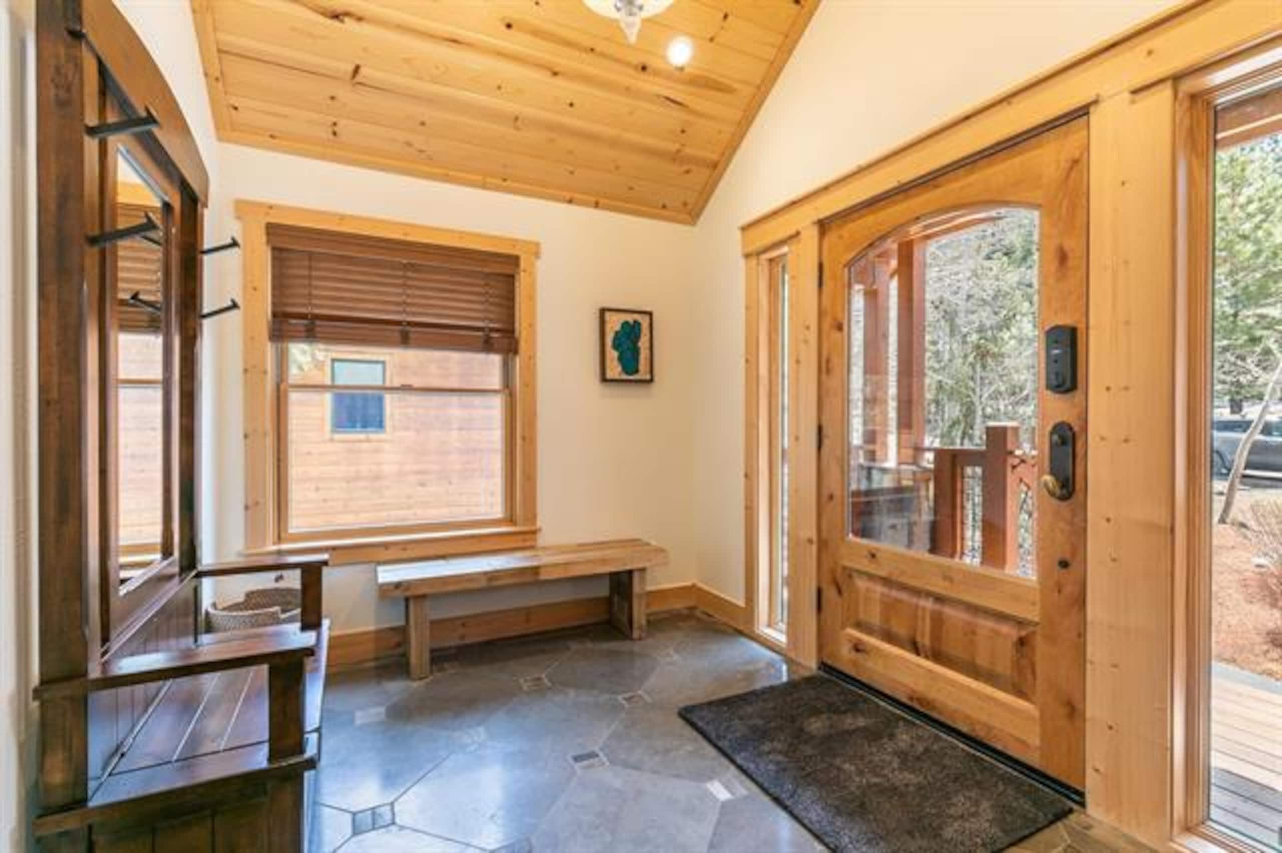 Northstar Family Home/Shuttle to Ski & More - Photo 3
