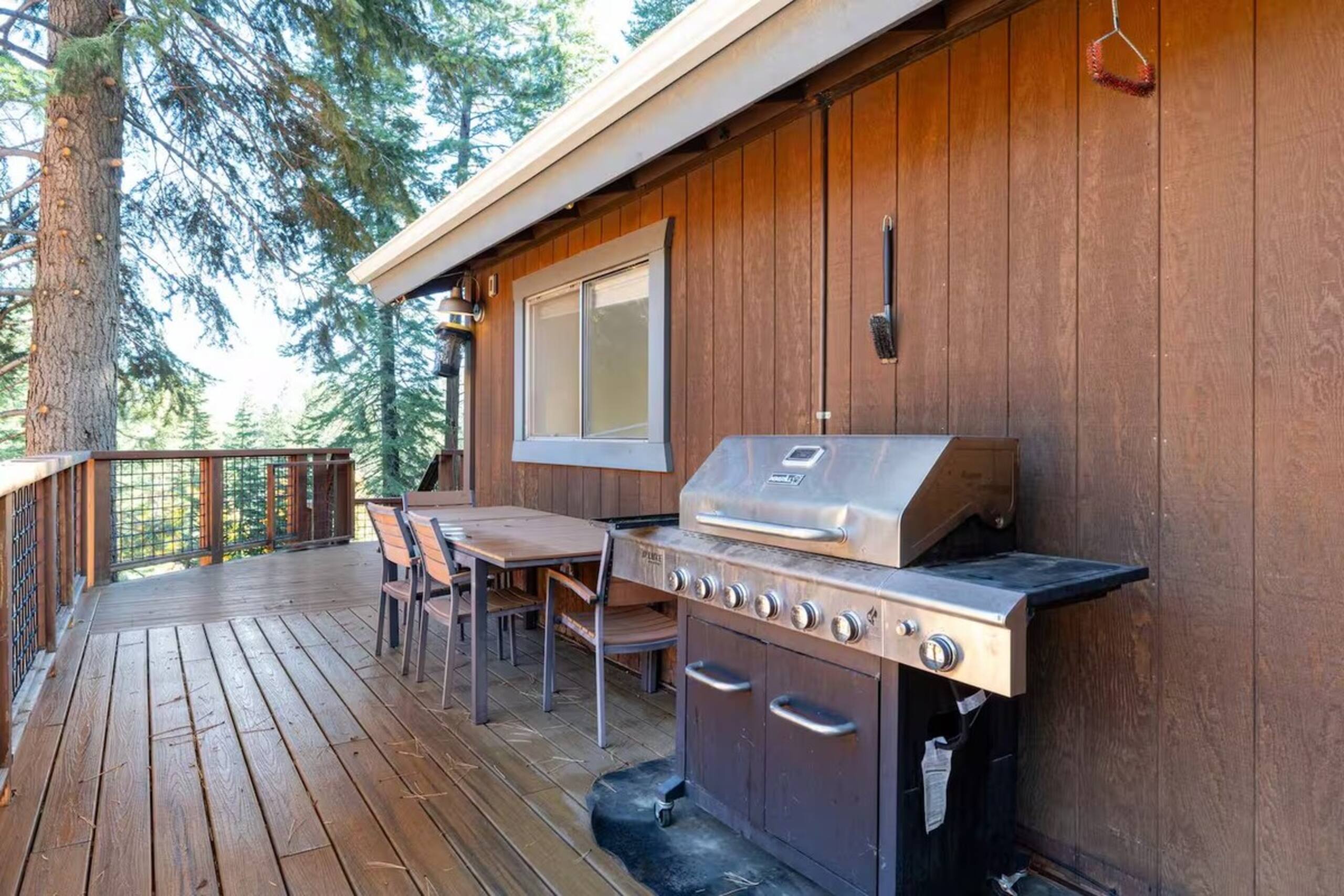 Modern Mountain Escape (Upper Level) Hot Tub/Pups - Photo 34
