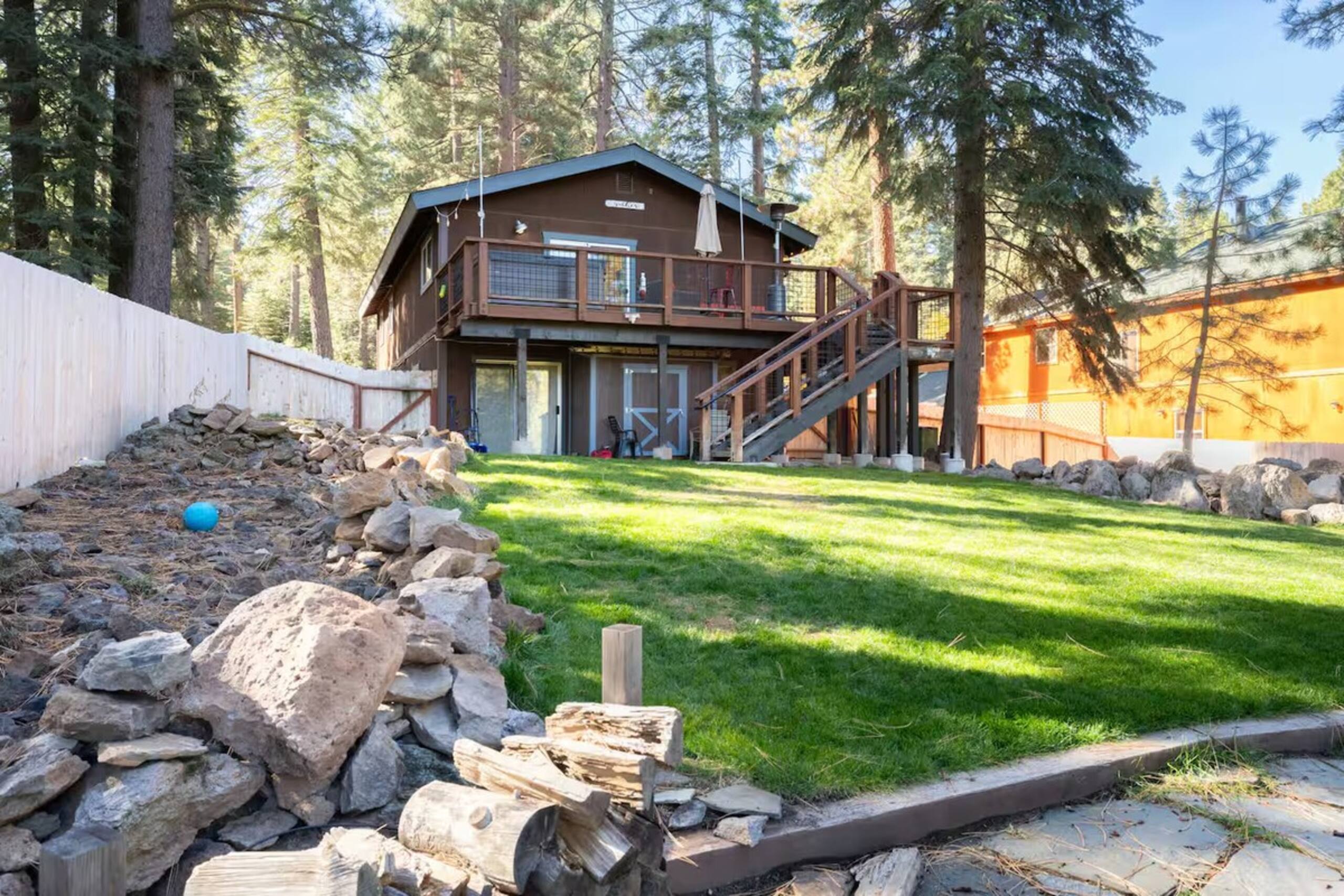 Modern Mountain Escape (Upper Level) Hot Tub/Pups - Photo 28