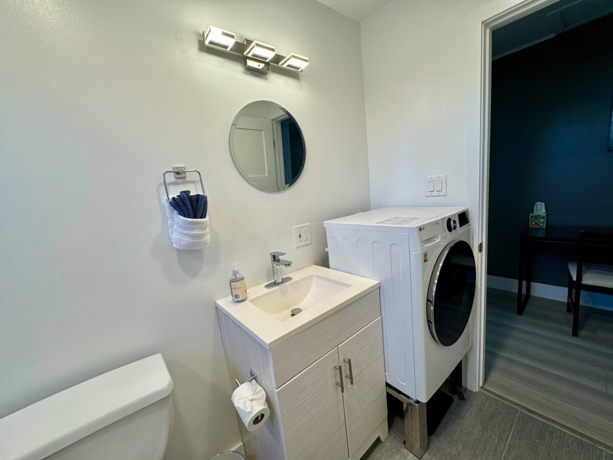 Turquoise 1-bedroom Downtown Palo Alto w/AC - Photo 21