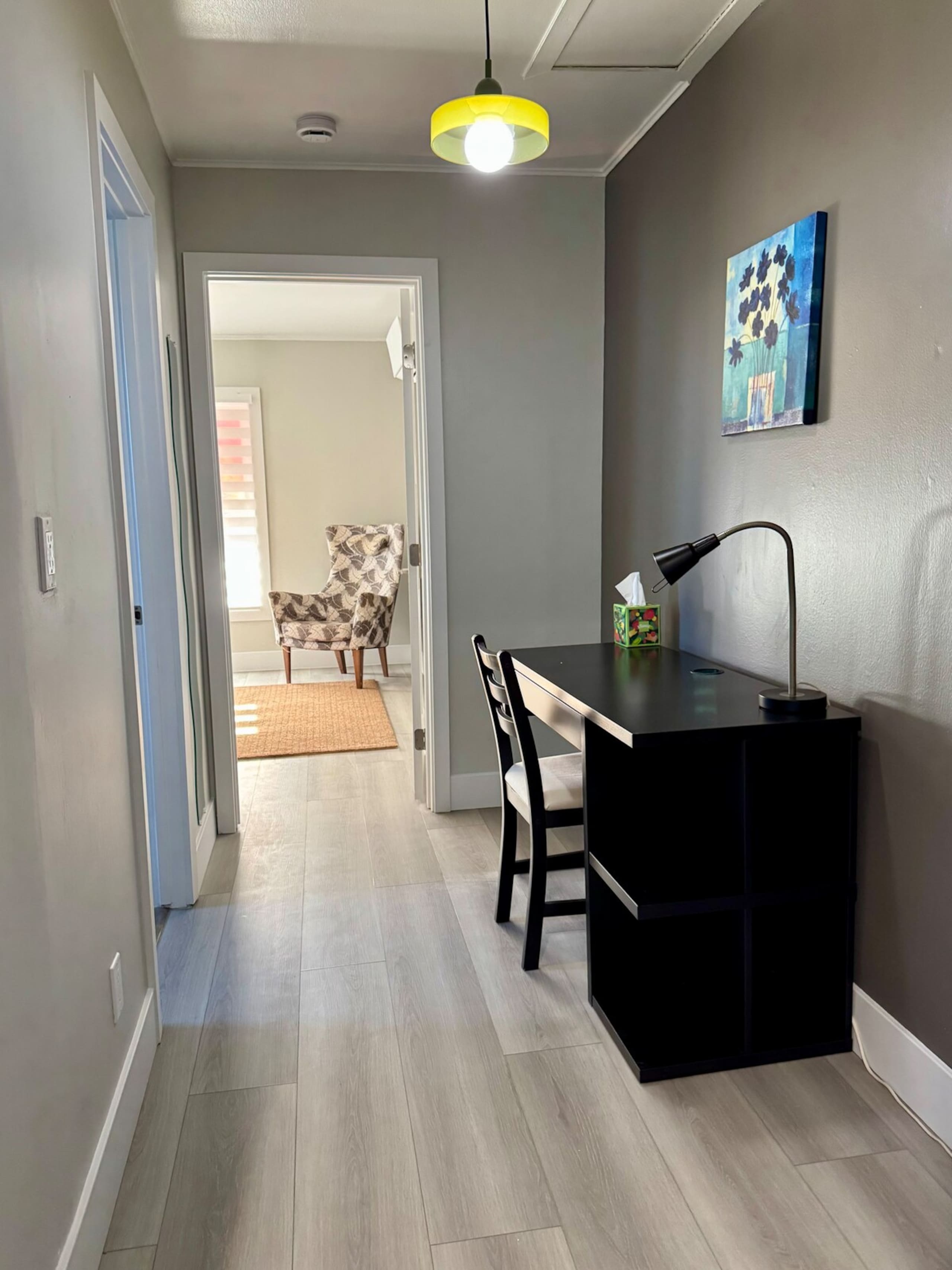 Turquoise 1-bedroom Downtown Palo Alto w/AC - Photo 17