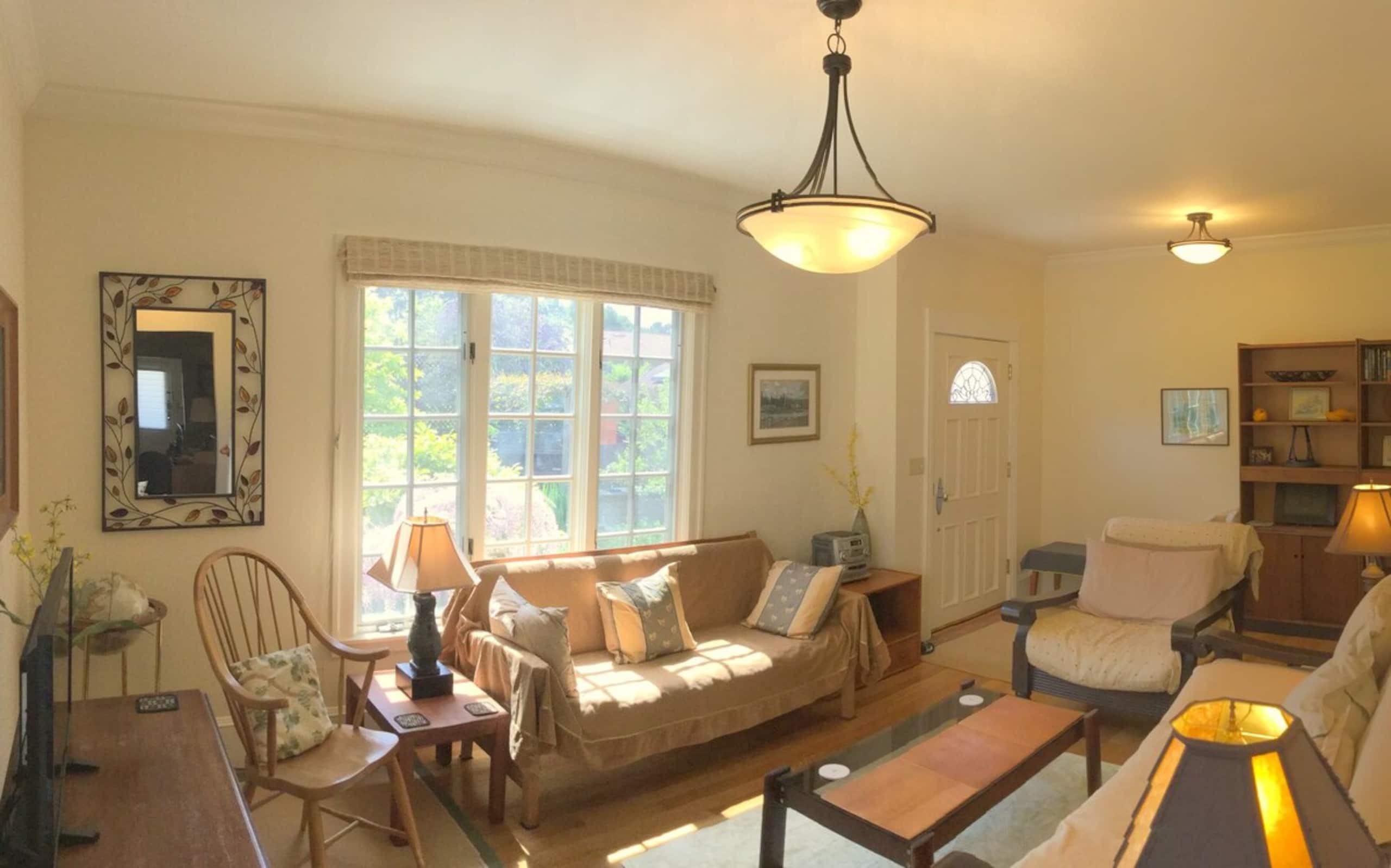 Bright, Airy Edwardian Home with Garden Sanctuary - Photo 2