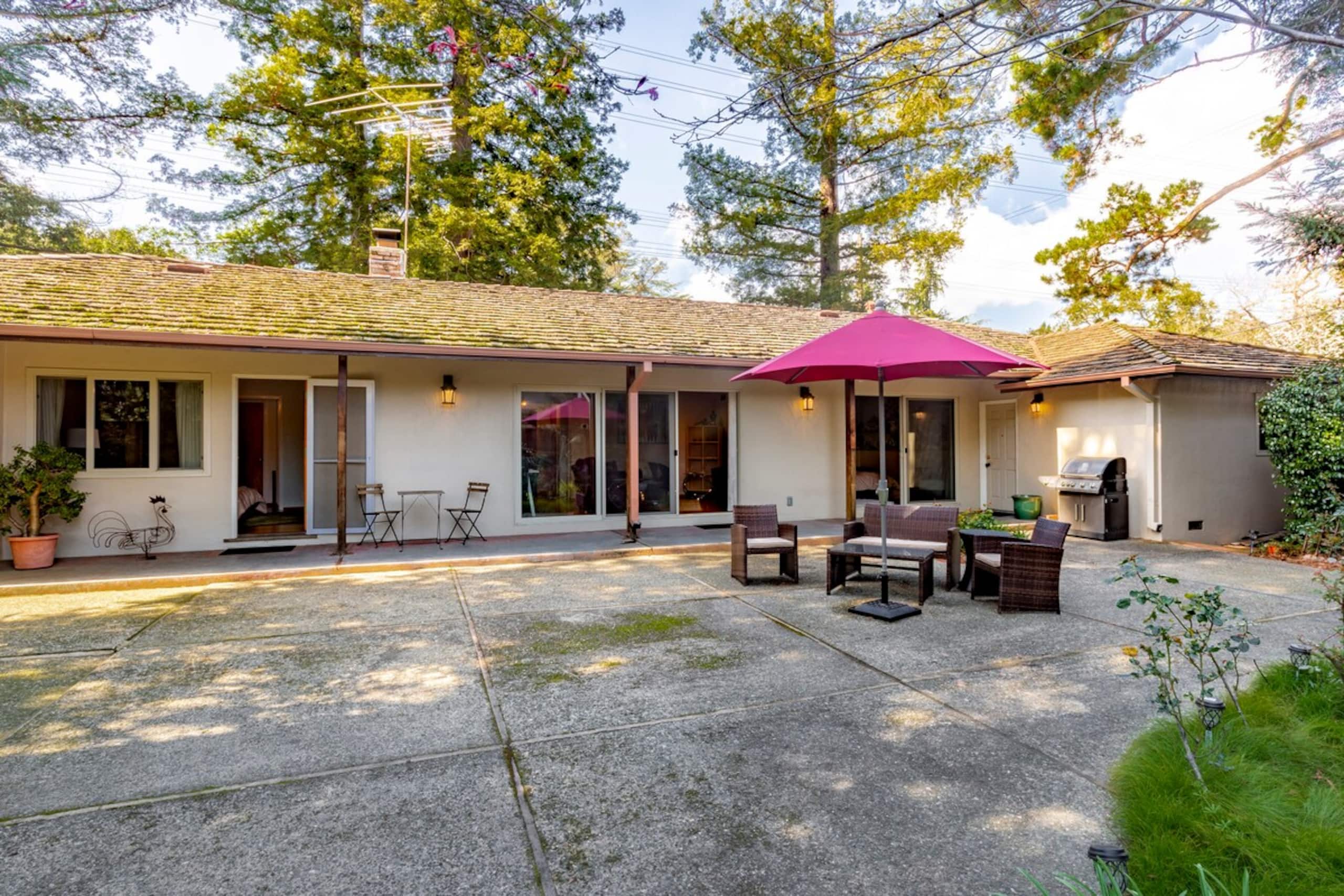 Mid-Century Elegance Beneath the Redwoods - Photo 42
