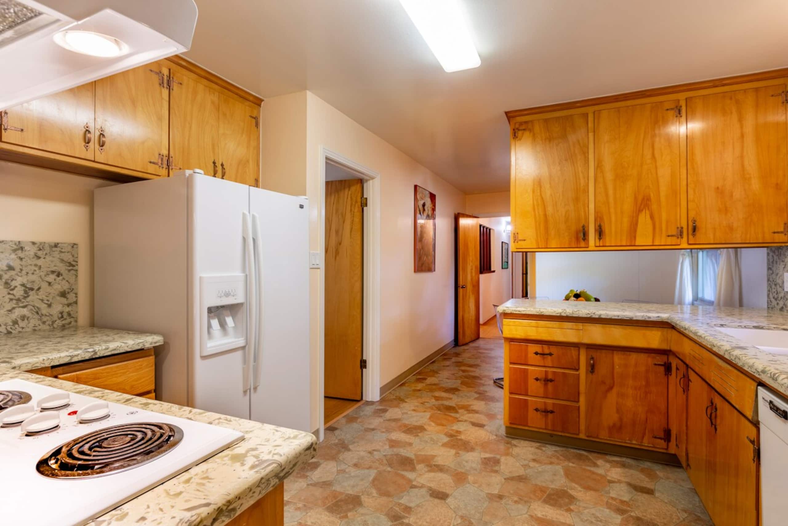 Mid-Century Elegance Beneath the Redwoods - Photo 10
