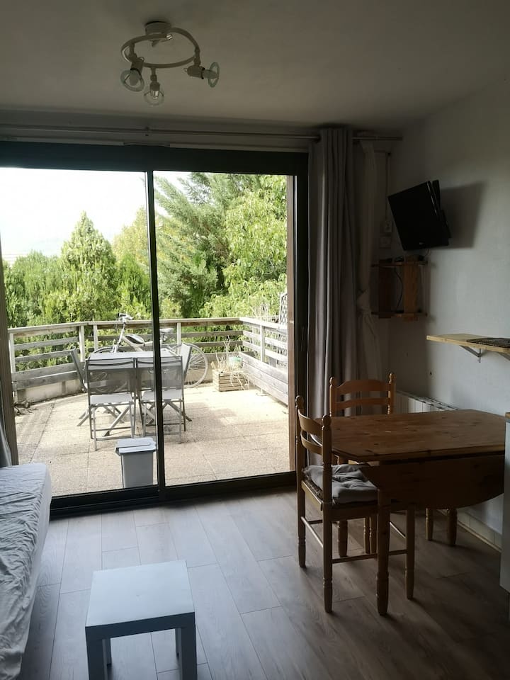 Studio Meublé à Baratier - Baratier
