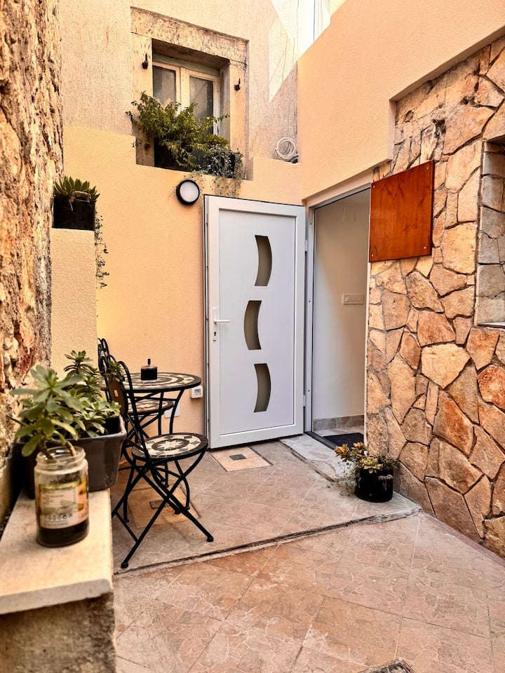 1bedroom Apartment In Tisno - Murter