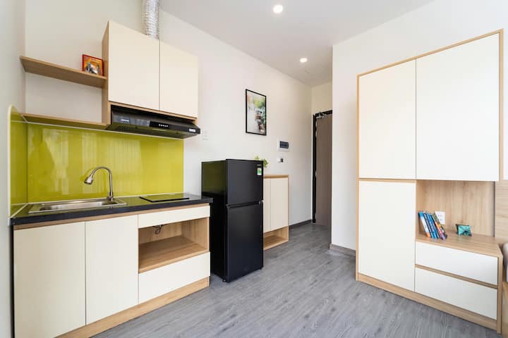 Workspace evidence from Panorama Studio-2 people-Tan Son Nhat 2-bedroom