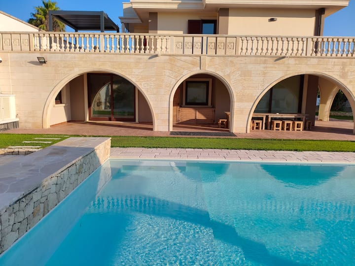 Dimora Mediterranea | Terrace, Pool & Cinema - Lecce