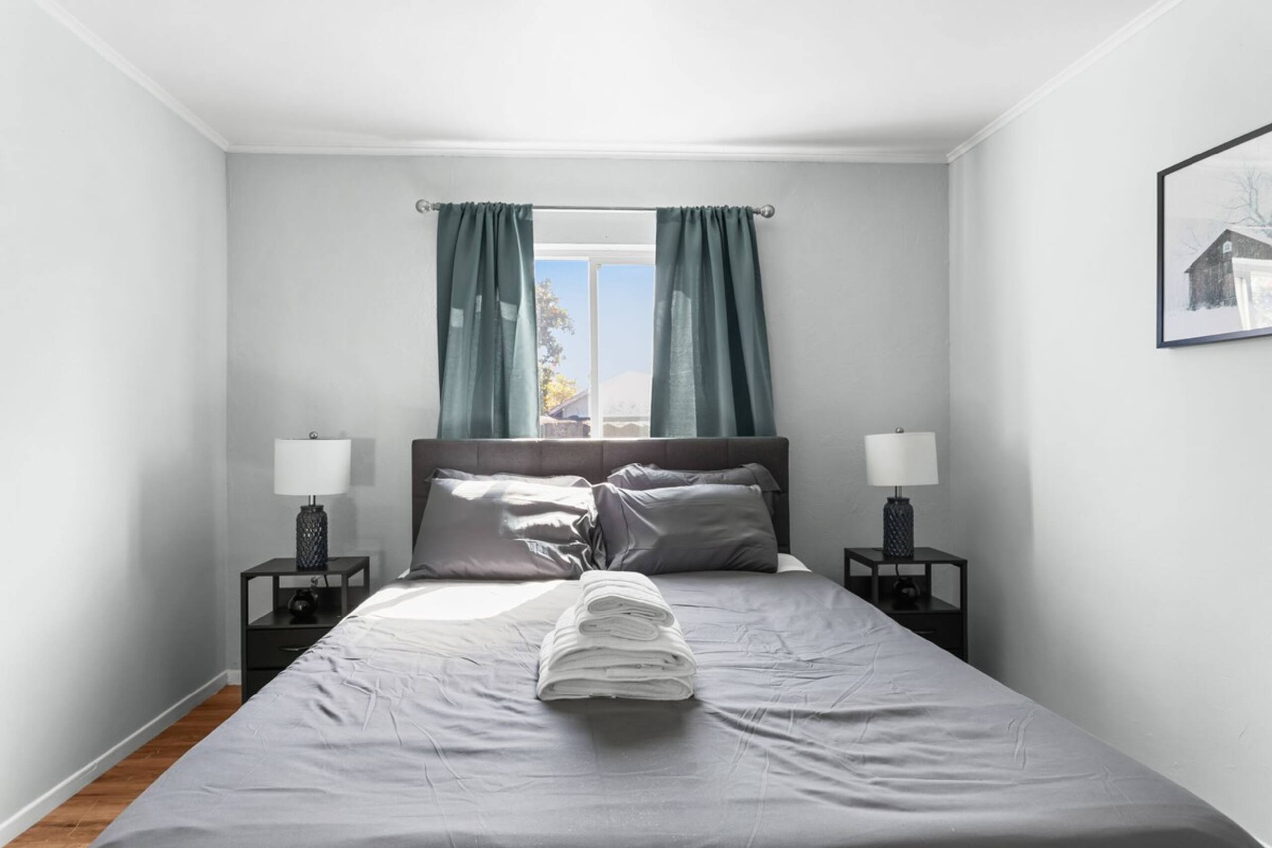 Business-Ready 5BD, Fast Wi-Fi, Few Mins to HQs - Photo 24