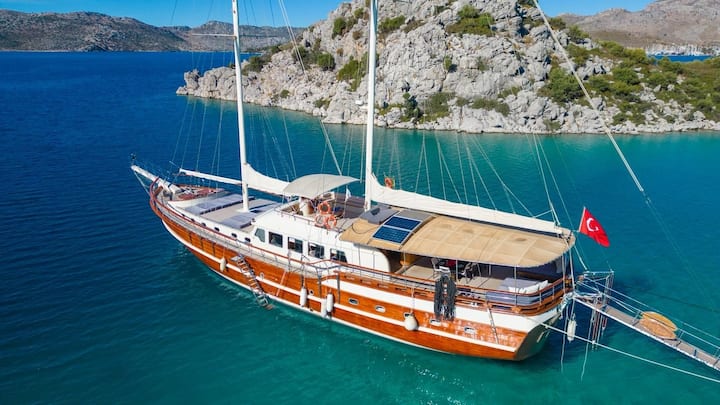 Marmaris Bozburun'da 30 Metre Gulet - Marmaris