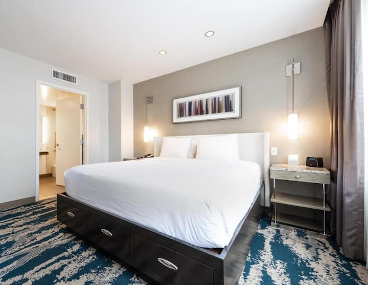 River North Gem! Minutes To Magnificent Mile. - Chicago, IL