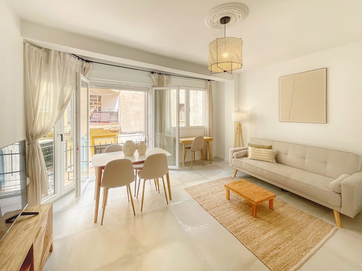 Apartamento Eduardo Pérez - 3 Habitaciones - Almería