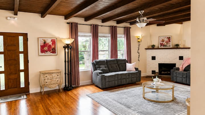 The Garden Gate Estate, Spacious But Cozy. - Clermont, FL