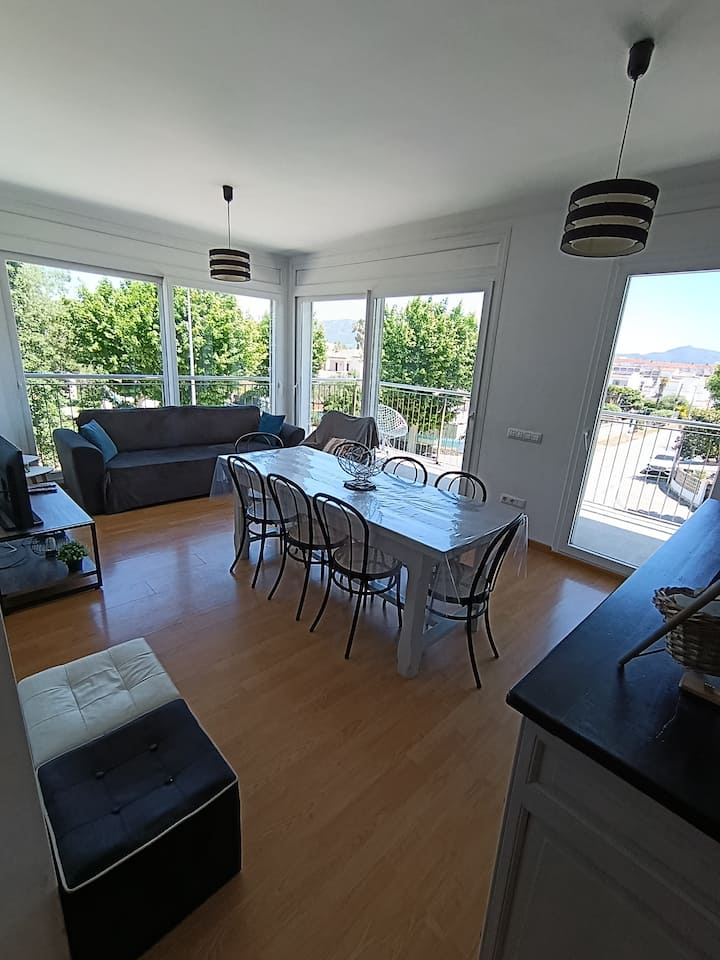 Empuria Brava T4 / Plage / Port / Piscine / Clim - Sant Pere Pescador