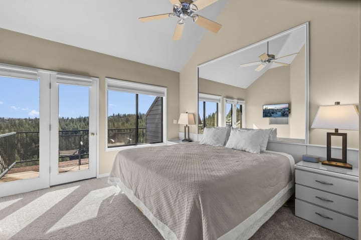 River Ridge 420a -Westside W/views, Pool & Hot Tub - Bend