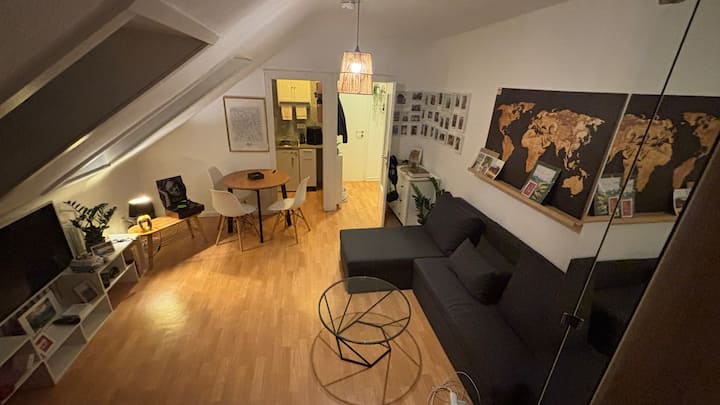 Gemütliche Wohnung In Ehrenfeld - Colonia