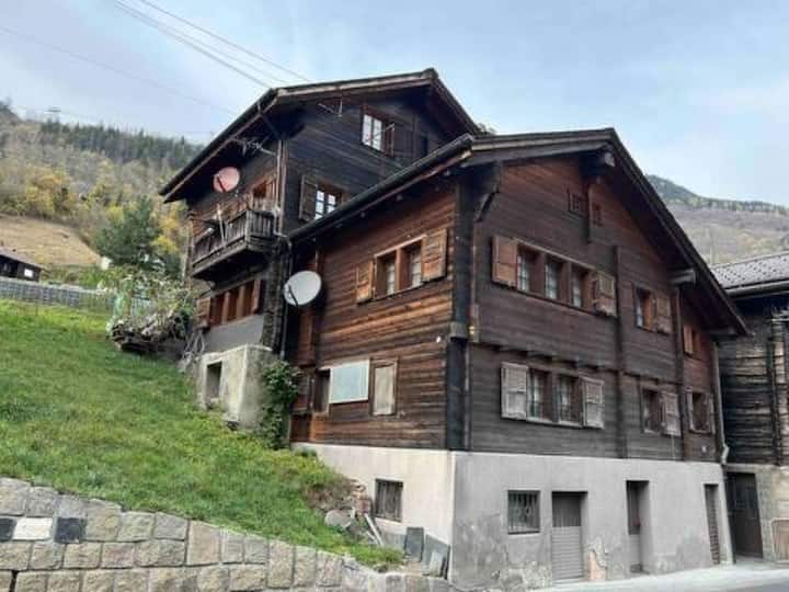 Alte Gemeindestube 2. Og Ost Appartement/fewo, Dus - Bettmeralp