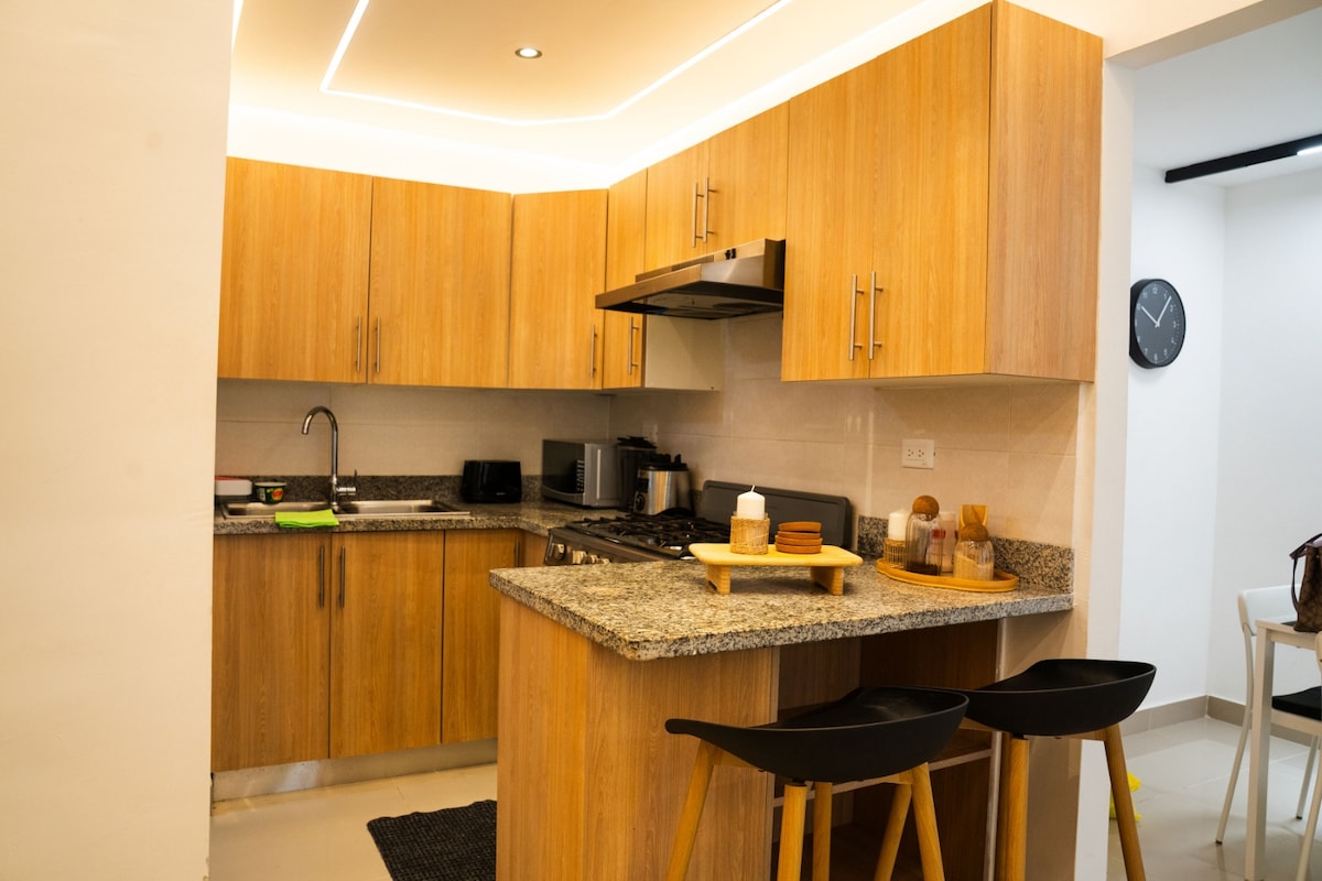 Foto do anúncio de Lindo apartamento com jacuzzi privativo em fortaleza, Aquiraz