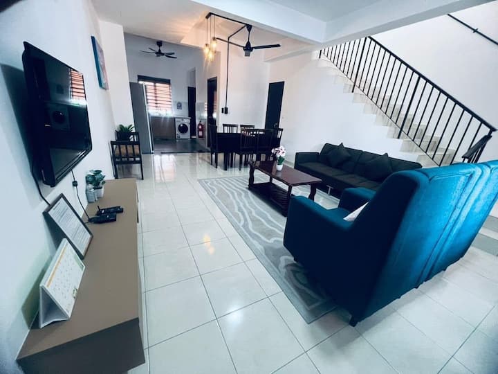 Teratak Zahisyam Homestay Klia - Sepang