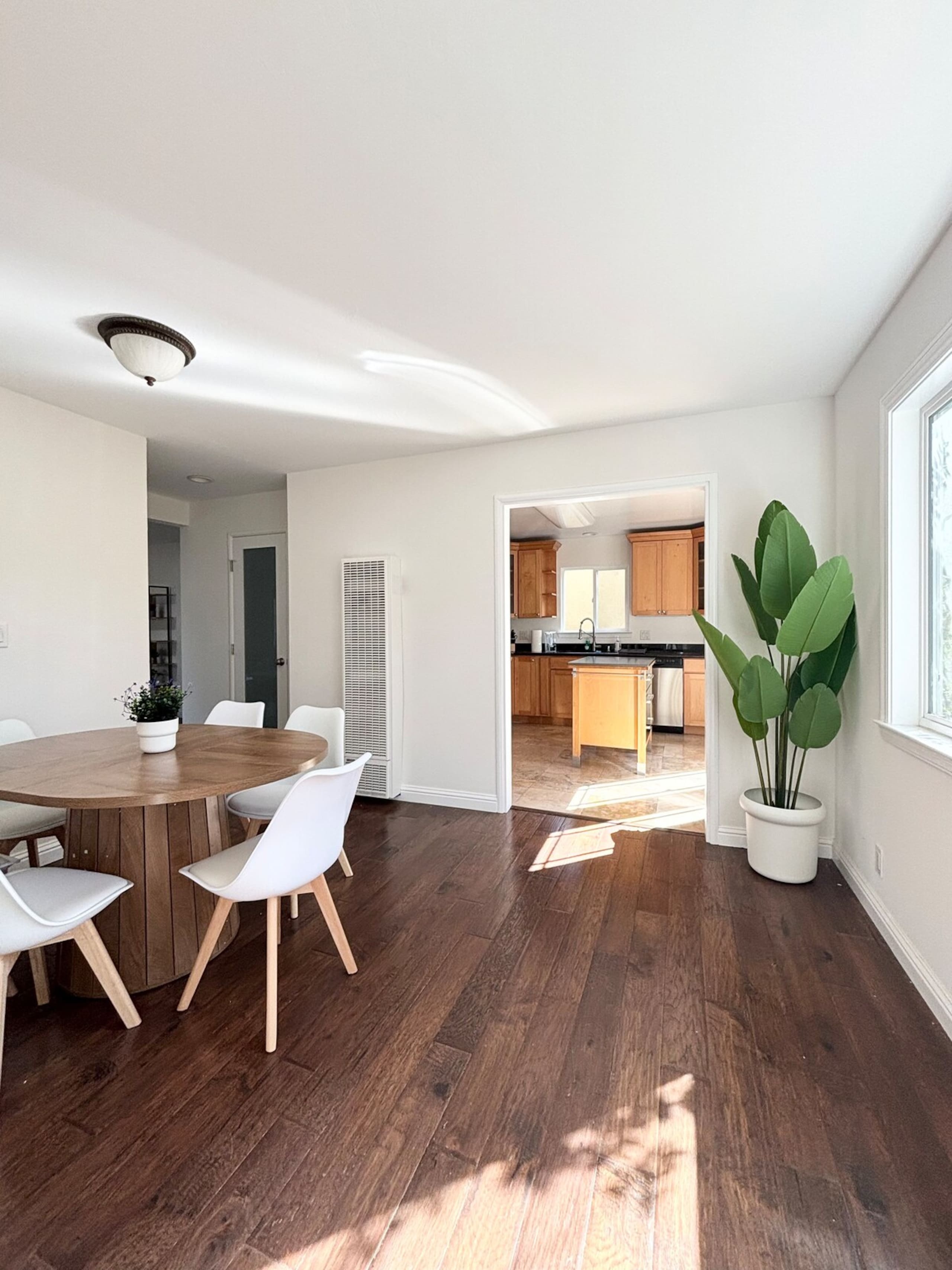 Walk to Castro, Family Friendly 3BR Mountain View - Photo 4