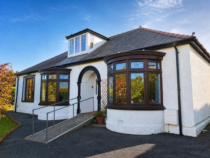 Kenvor House - Stunning Property & Large Grounds - Pembrokeshire