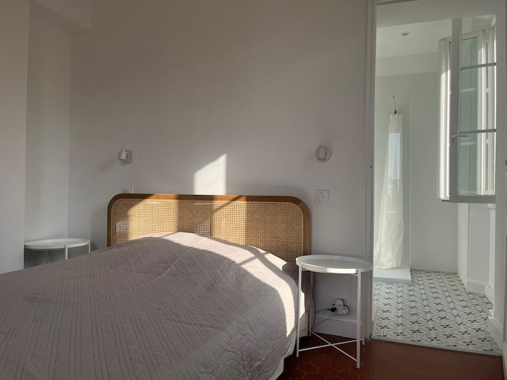 غرفة النوم 2