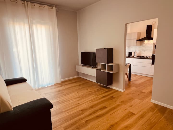 Colombo Mare 285 Int 3 - Taggia