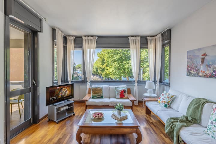 Lakefrontview 10meters From Lake Privategarage - Lecco