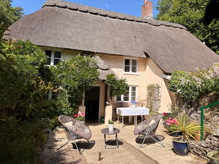 Southcote 2 Bed Chocolate Box Cottage Near Lyme - Lyme Regis