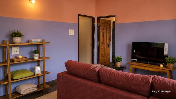 Living room image 2