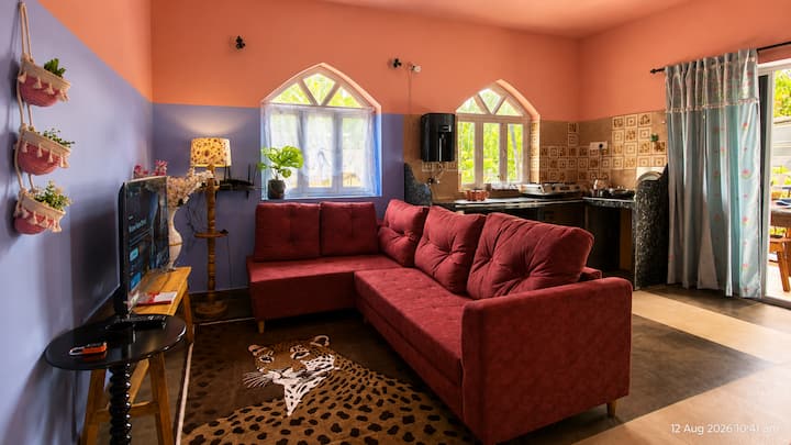 Living room image 1