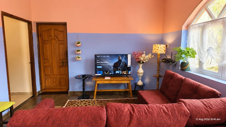 Living room image 6