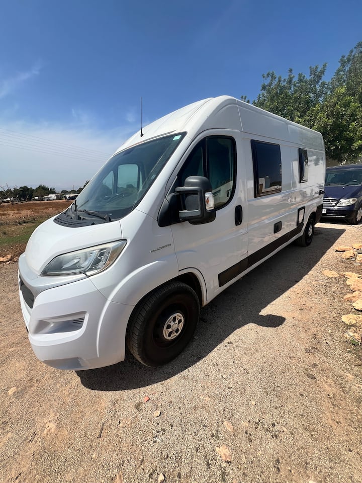 Sleep In Camper In Mallorca - Palma de Majorque