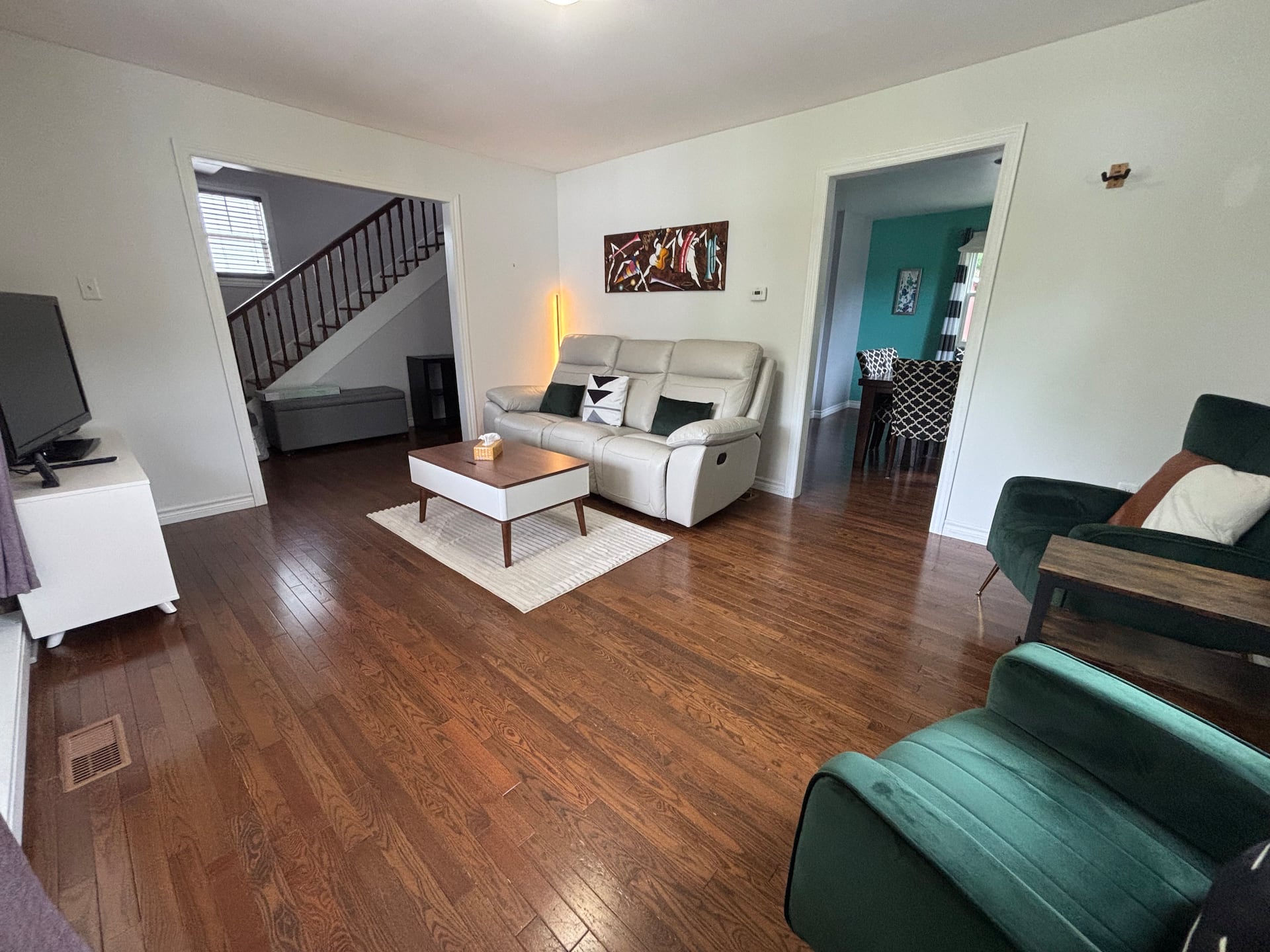 Central Locale - 3 beds King Bed 2 tv’s