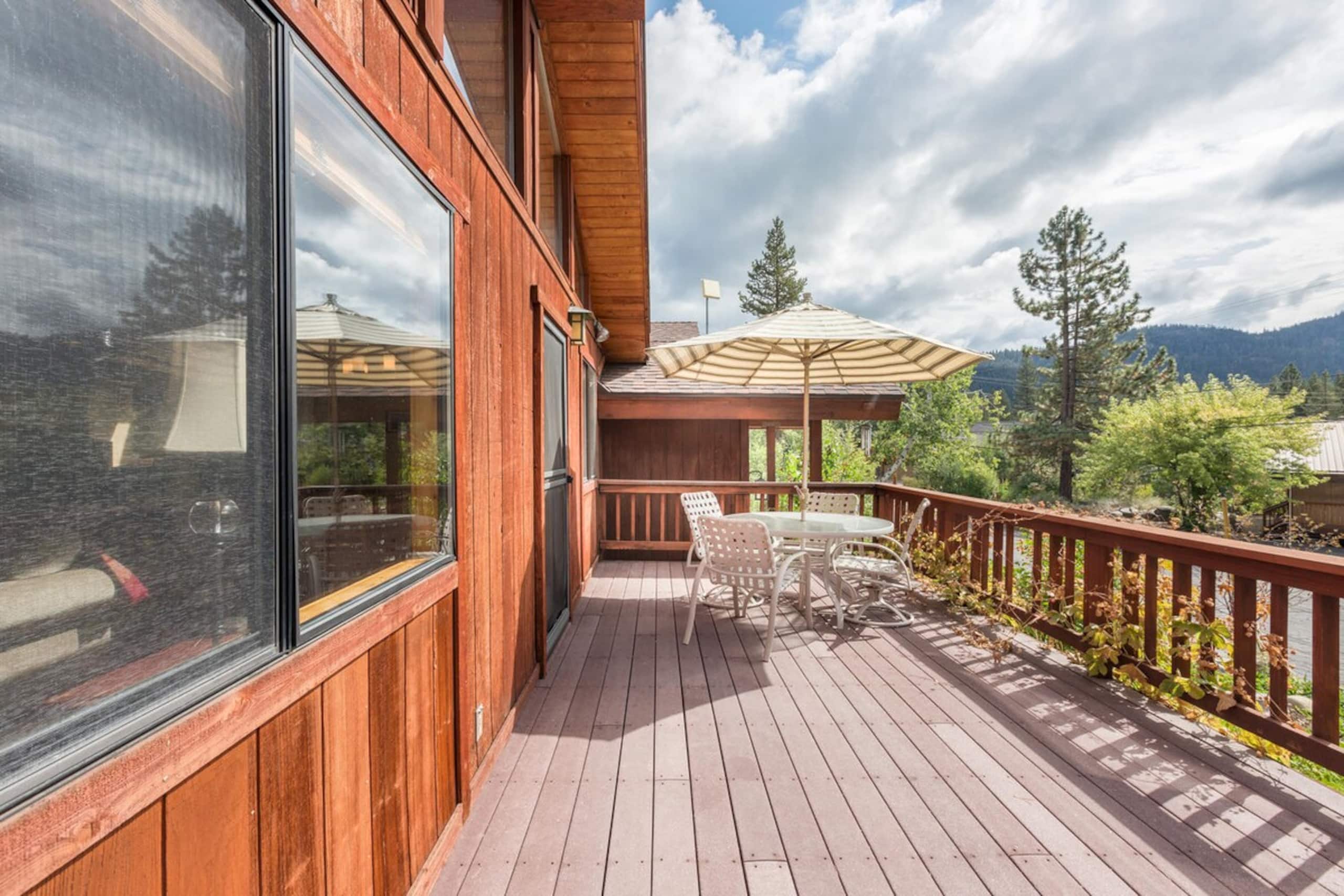 Victory Place Palisades- 5BR, Hot Tub, Pool Table - Photo 30