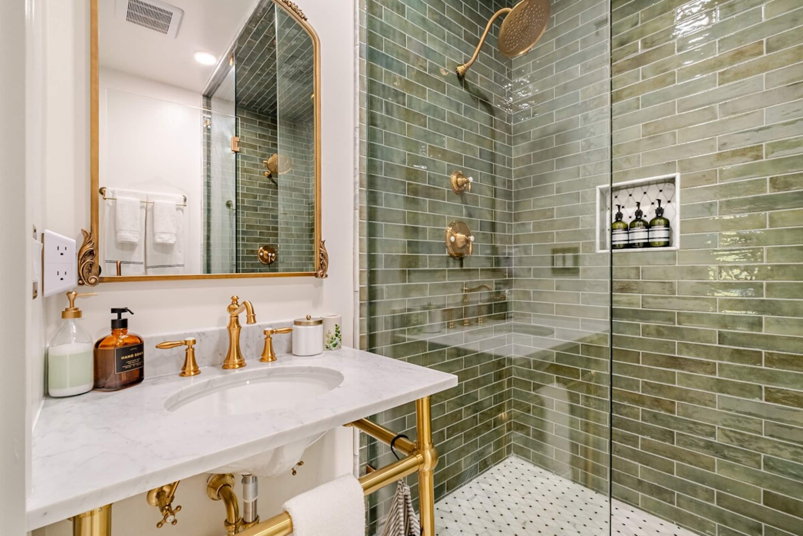 Historic Luxury Home In The Heart of Downtown - Photo 47