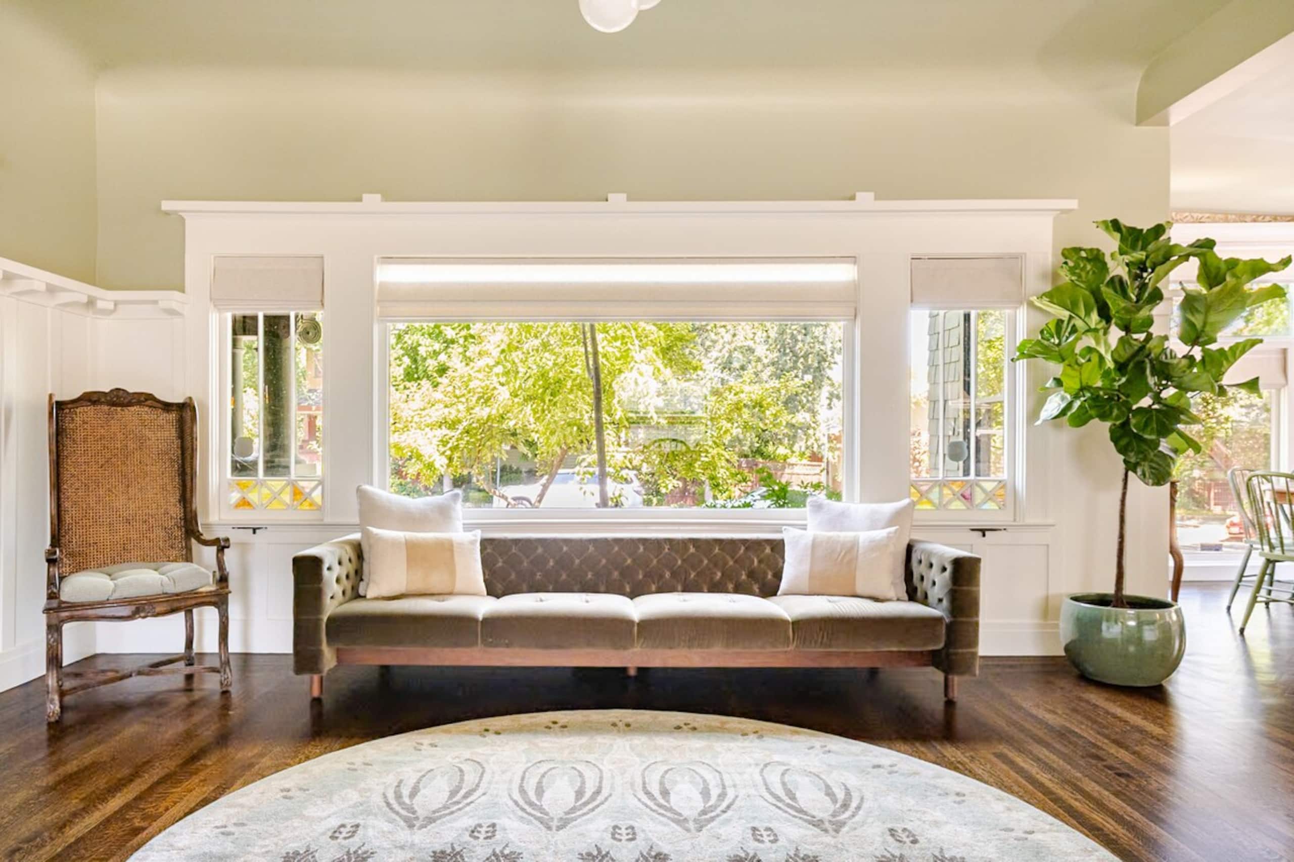 Historic Luxury Home In The Heart of Downtown - Photo 23