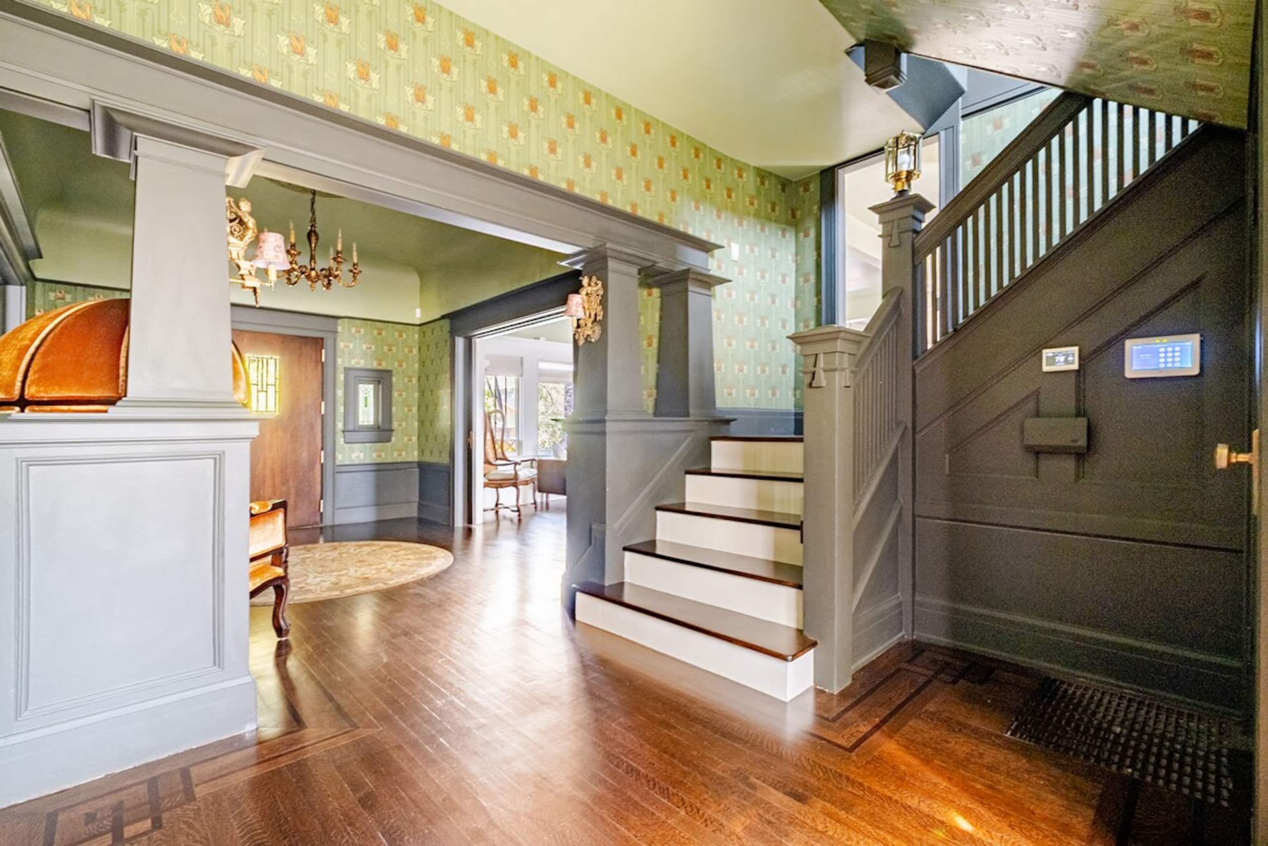 Historic Luxury Home In The Heart of Downtown - Photo 71