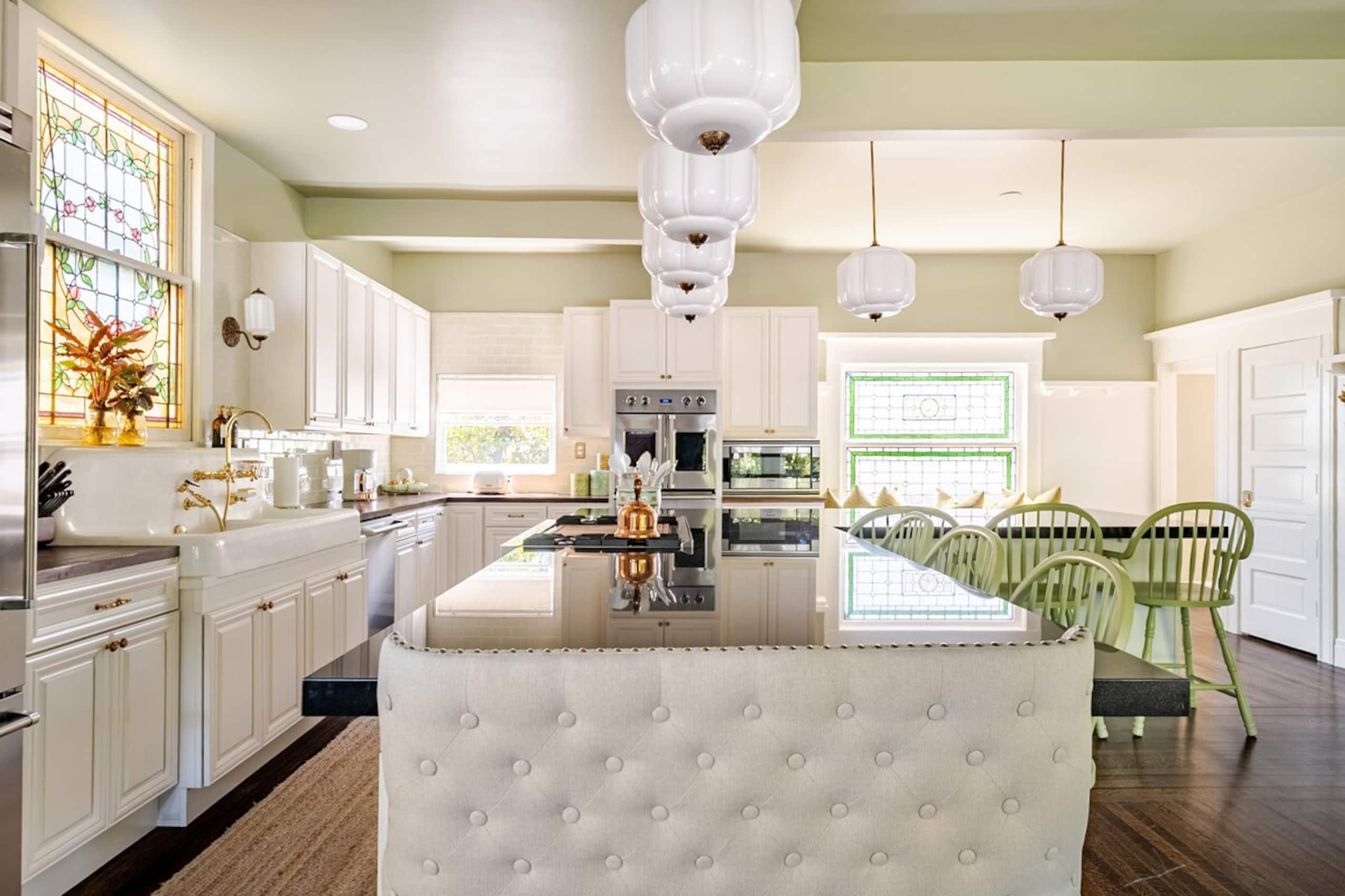 Historic Luxury Home In The Heart of Downtown - Photo 15