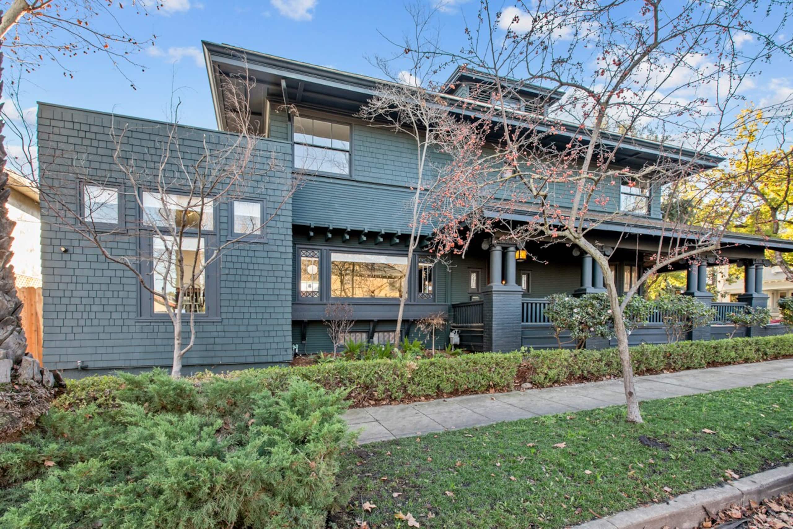 Historic Luxury Home In The Heart of Downtown - Photo 67