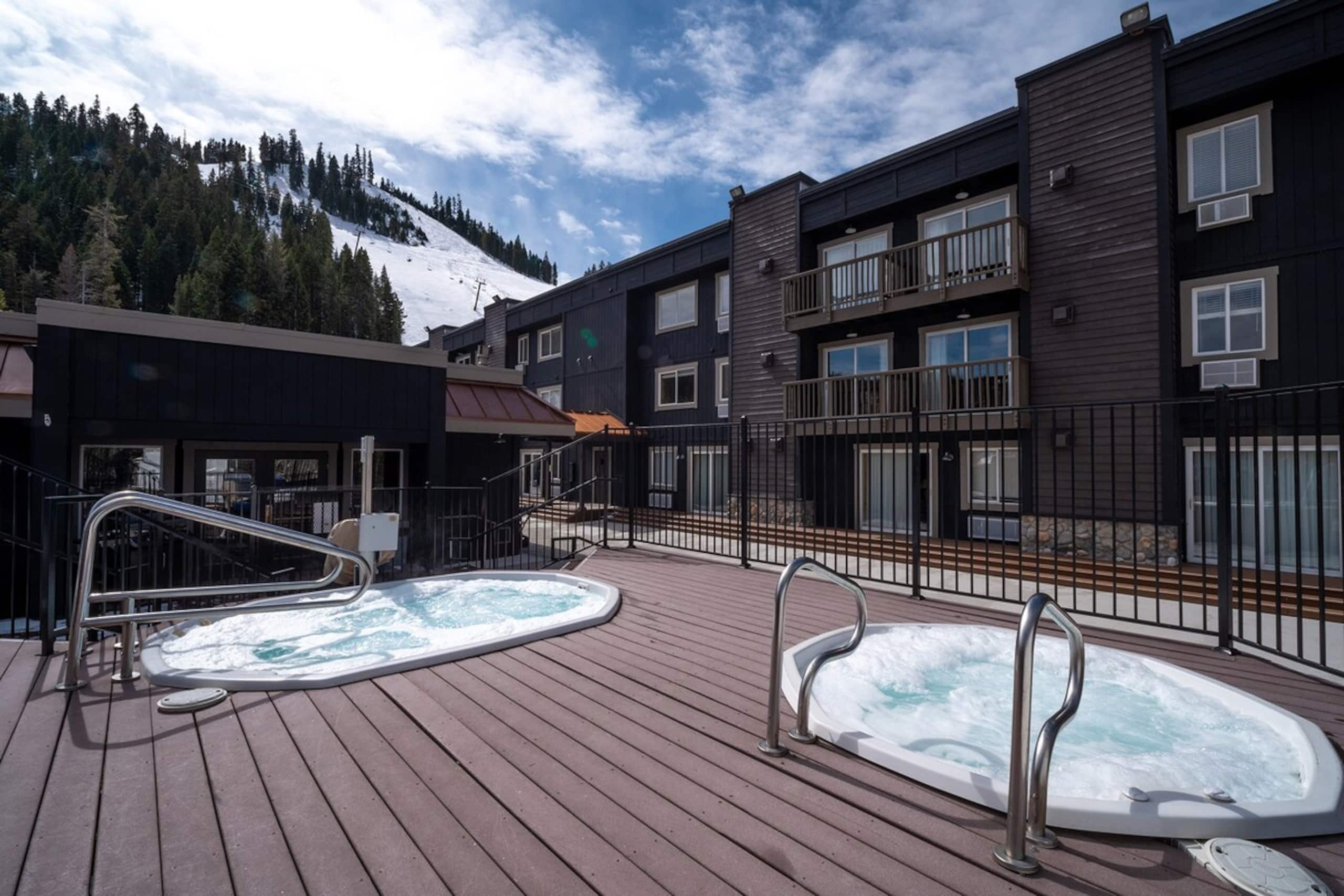 Studio and Red Wolf Lodge and Olympic Valley - Photo 53