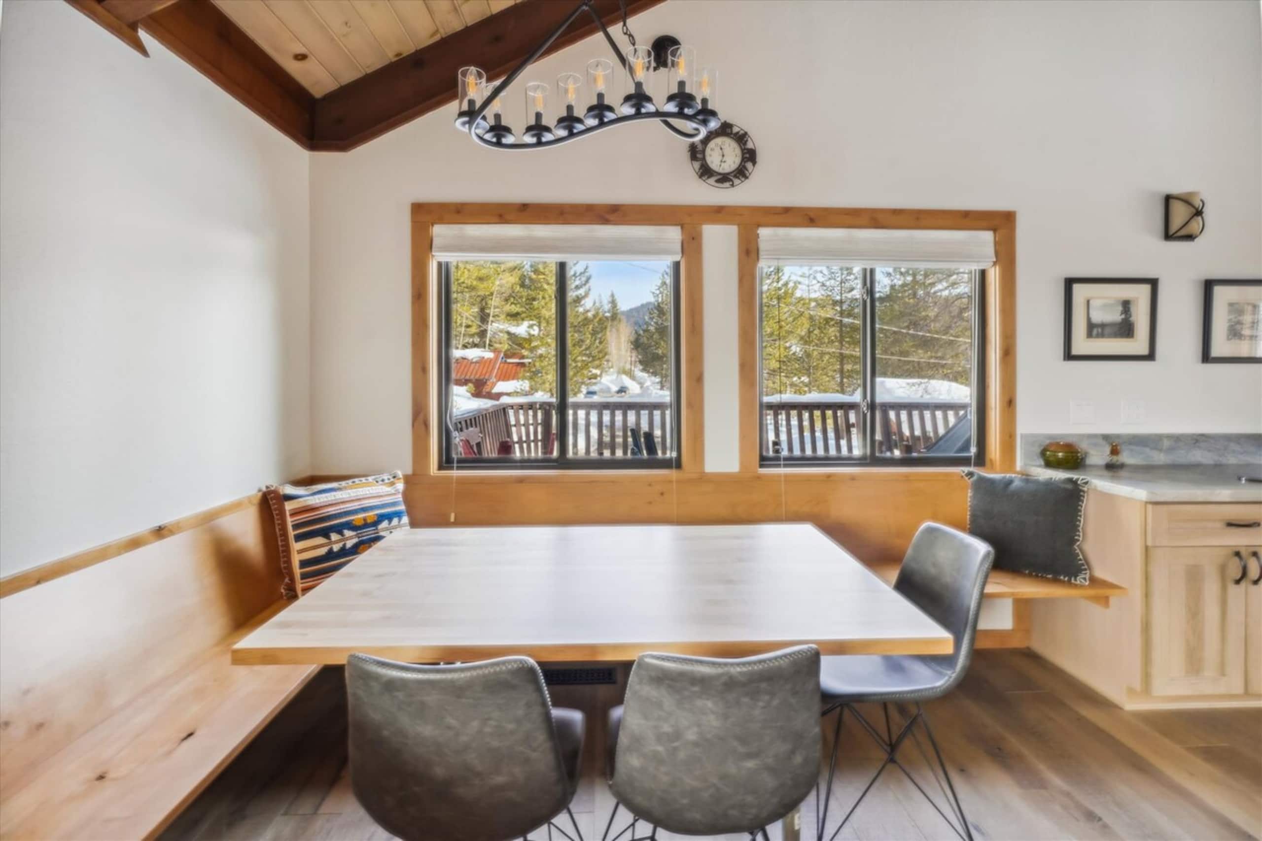 Beautiful Home in Olympic Valley - Photo 10