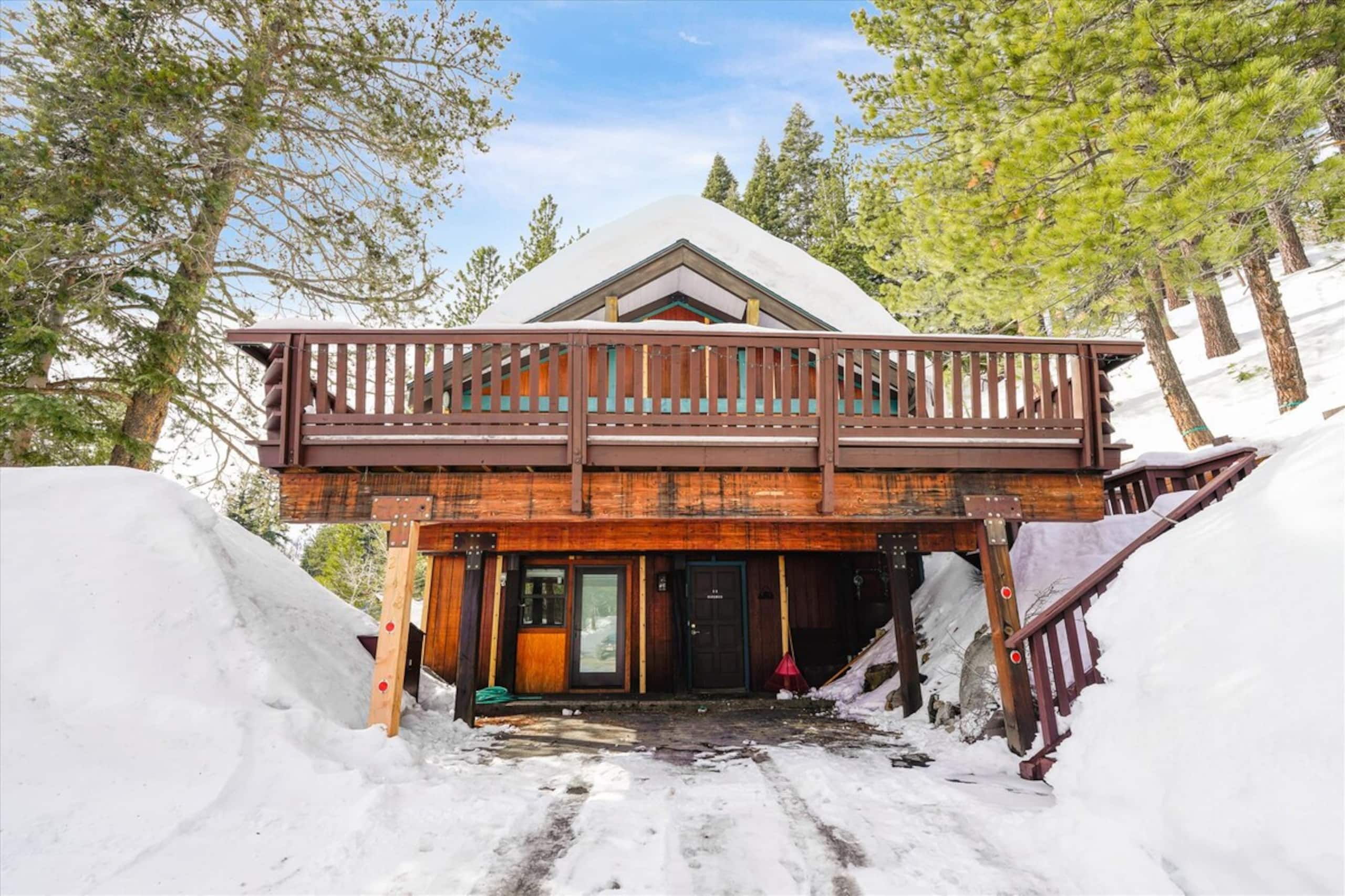 Beautiful Home in Olympic Valley - Photo 20