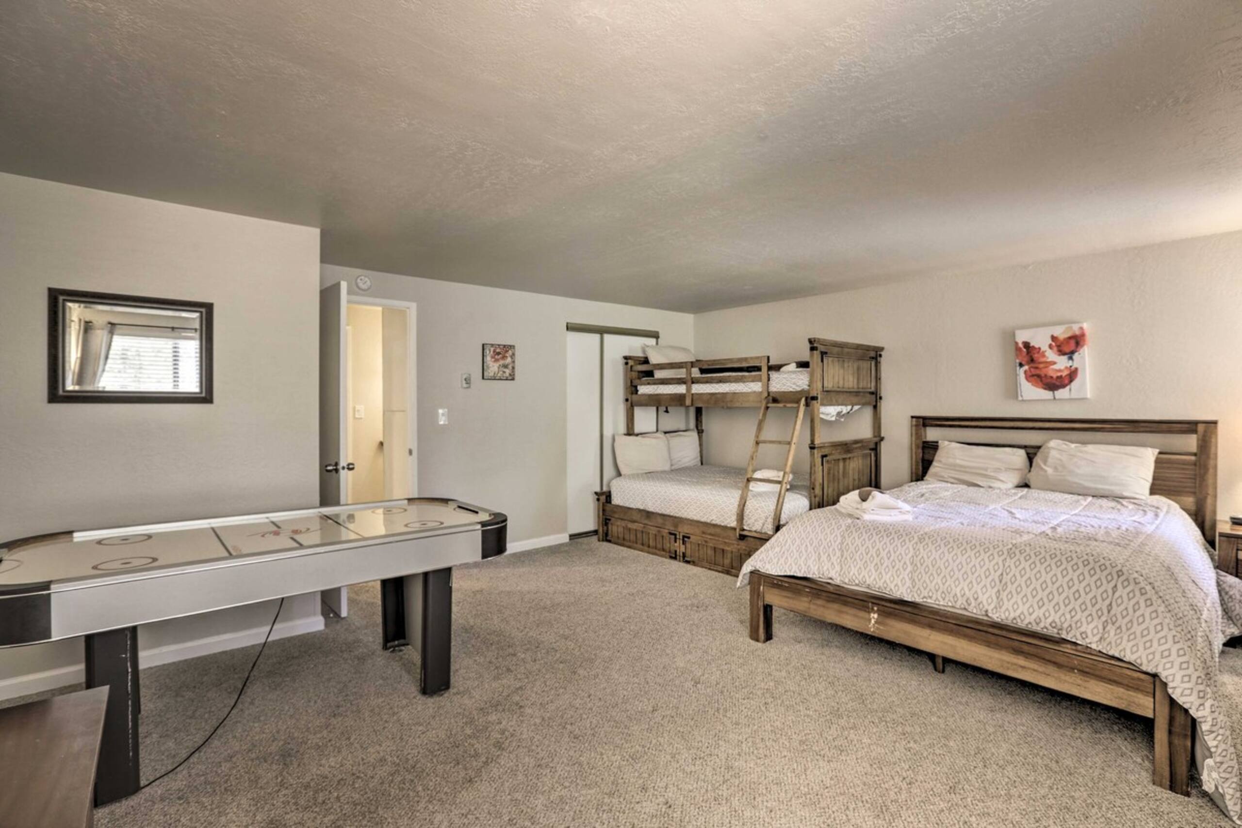6 Mi to Heavenly Mountain South Lake Tahoe Rental - Photo 19