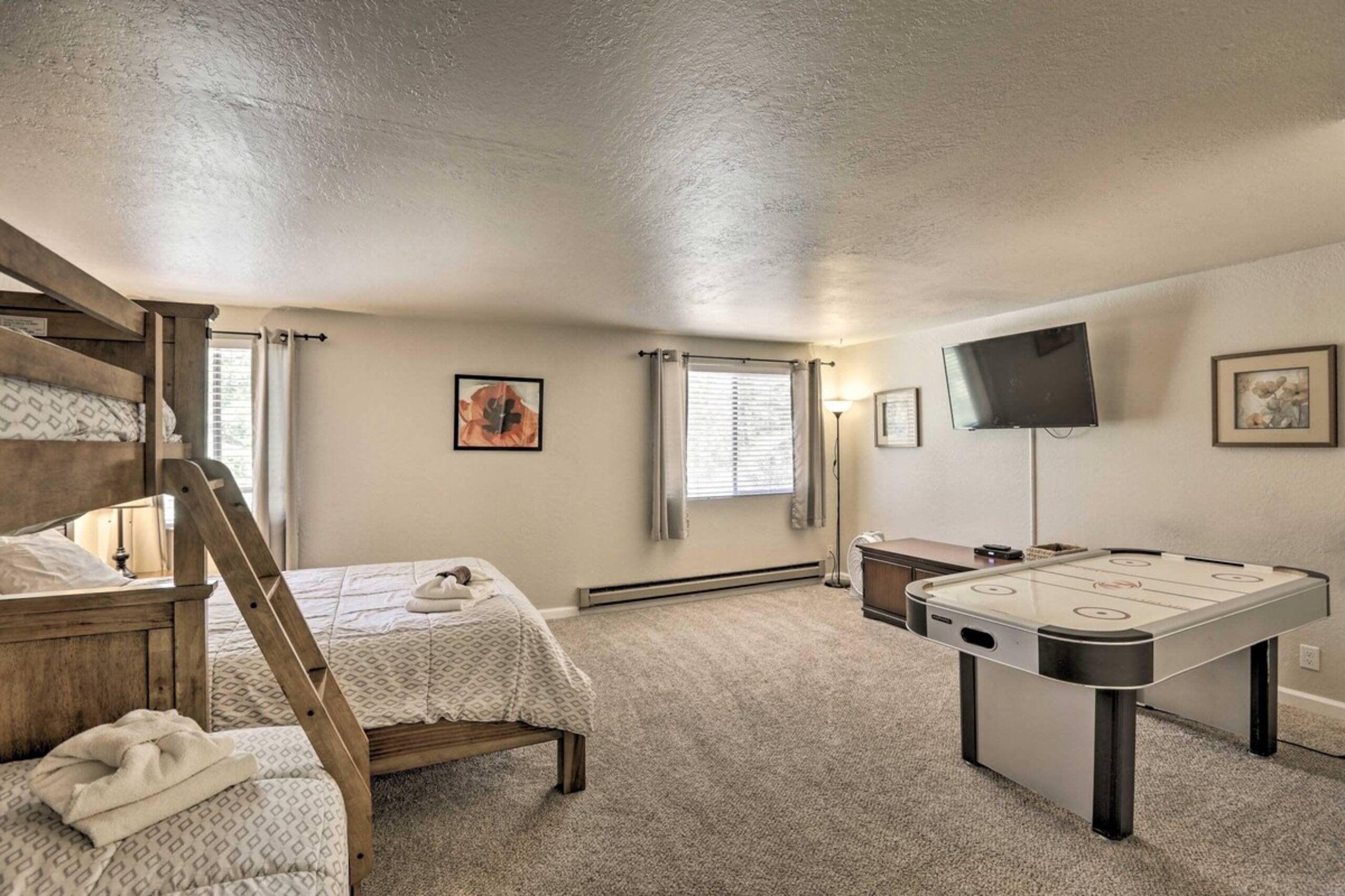 6 Mi to Heavenly Mountain South Lake Tahoe Rental - Photo 18