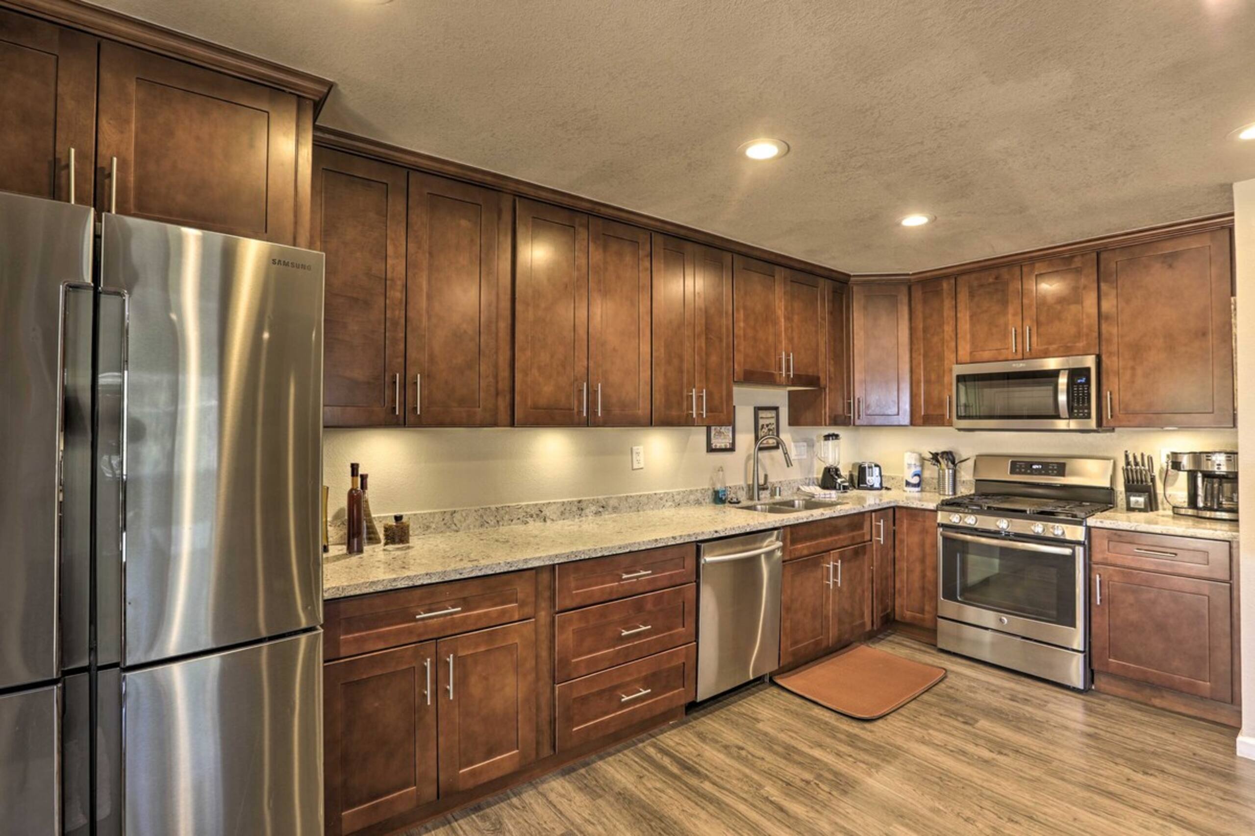6 Mi to Heavenly Mountain South Lake Tahoe Rental - Photo 6