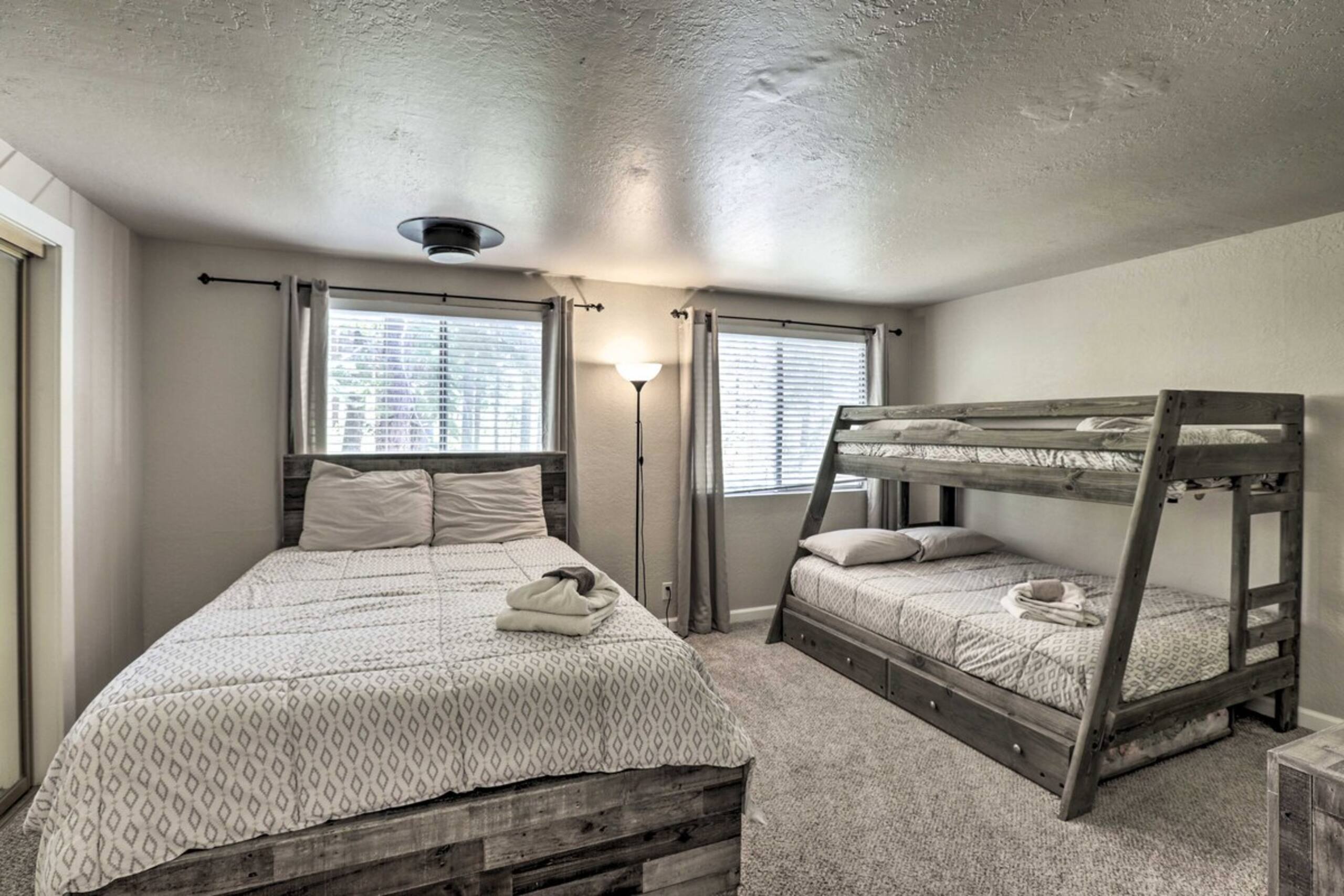6 Mi to Heavenly Mountain South Lake Tahoe Rental - Photo 20