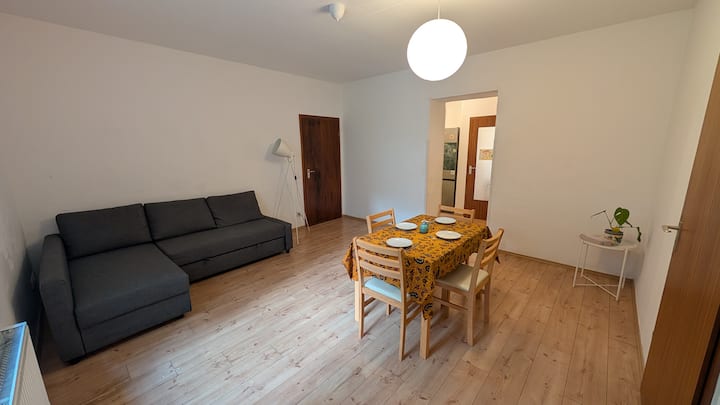 Zentrale Und Ruhige Wohnung Am Barbarossaplatz - Colonia