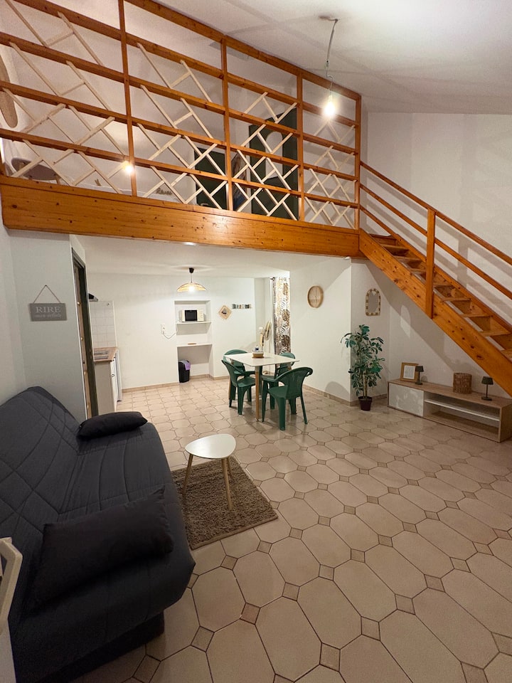 Loft Avec Parking Privé En Centre-ville - Challans